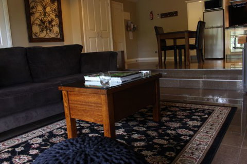 3 Kings Bed And Breakfast - Tourism TAS 5